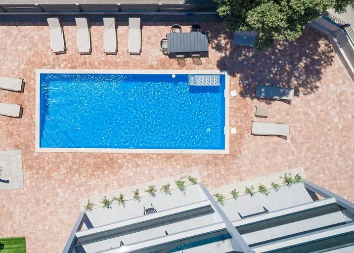 Apartments Okit