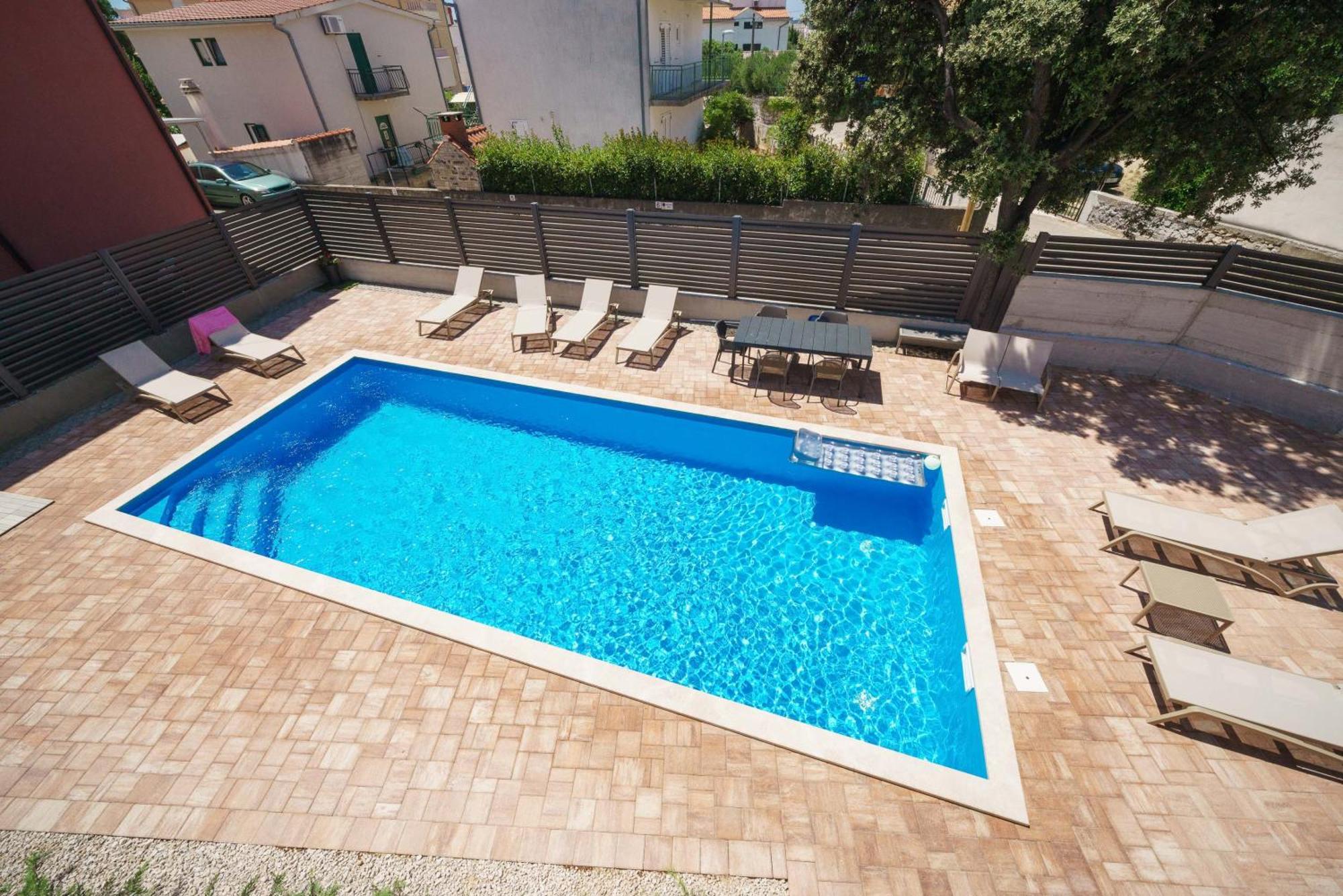 Apartman Okit *